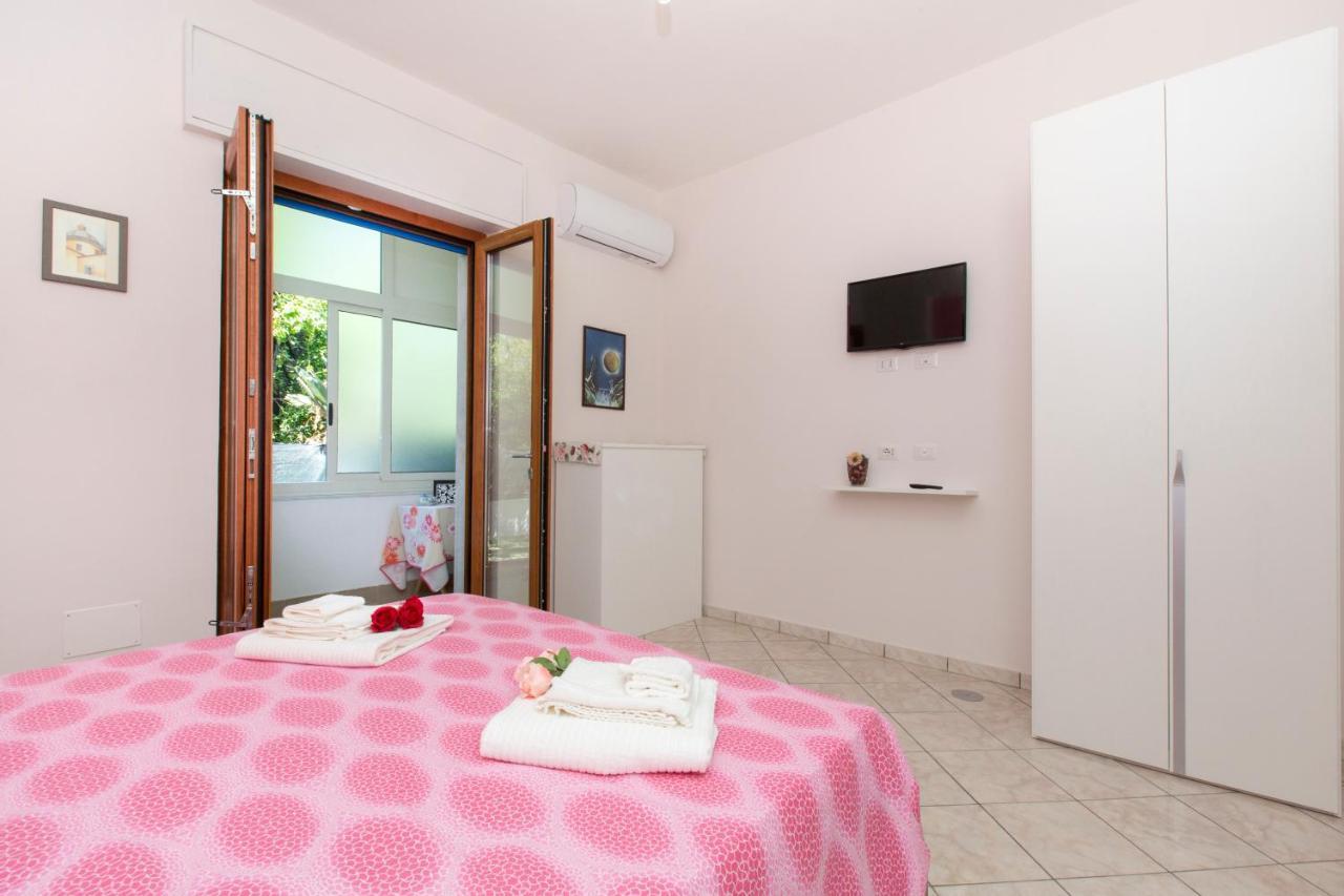 Willa Le Tre Rose Sant'Agnello Zewnętrze zdjęcie